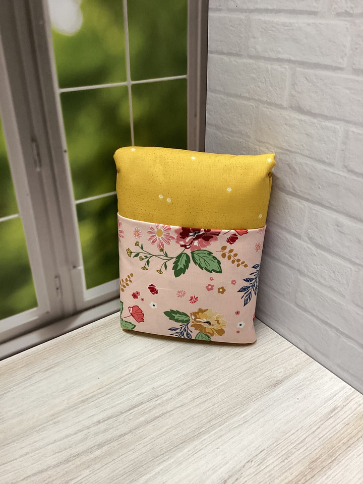 Izzy Ice Cream Holder – The Quilted Cow