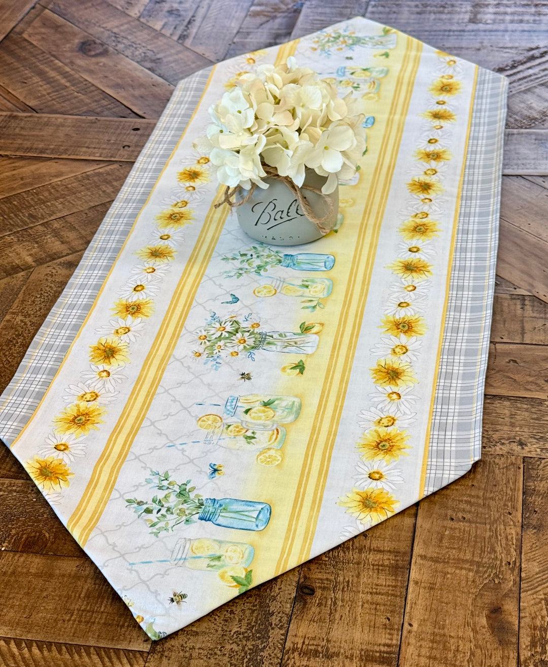 IMG_4141_1080x.jpg?v=1740761543